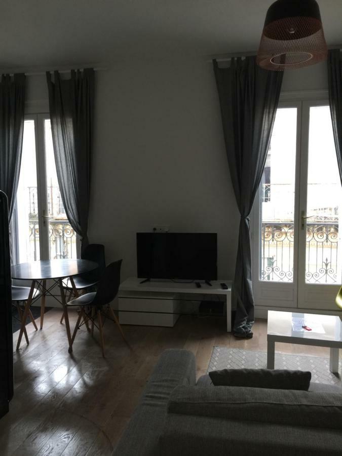 Hyper Centre Comédie Appartement